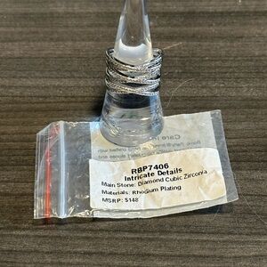 Bomb Party Ring RBP7406 Intricate Details Size 8